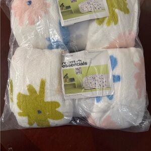 Target Room Essentials Floral Throw Blanket - White, Green, Pink, Blue-